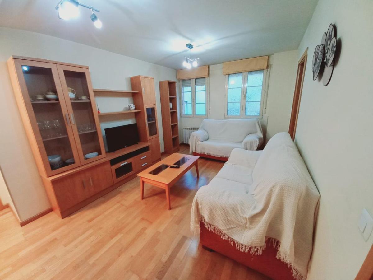 Tudela de Duero Apartamento Centrico Para 3 Con Wifi Y Garaje מראה חיצוני תמונה