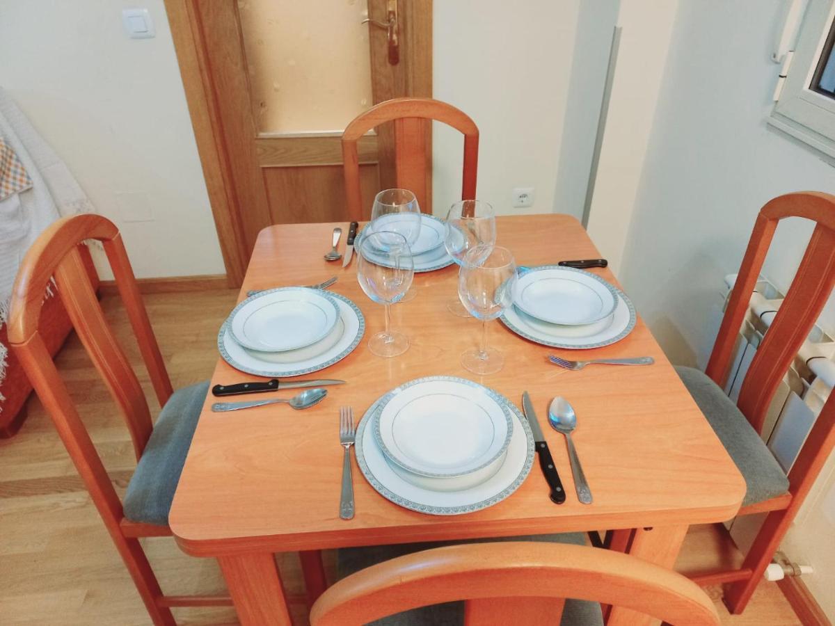 Tudela de Duero Apartamento Centrico Para 3 Con Wifi Y Garaje מראה חיצוני תמונה